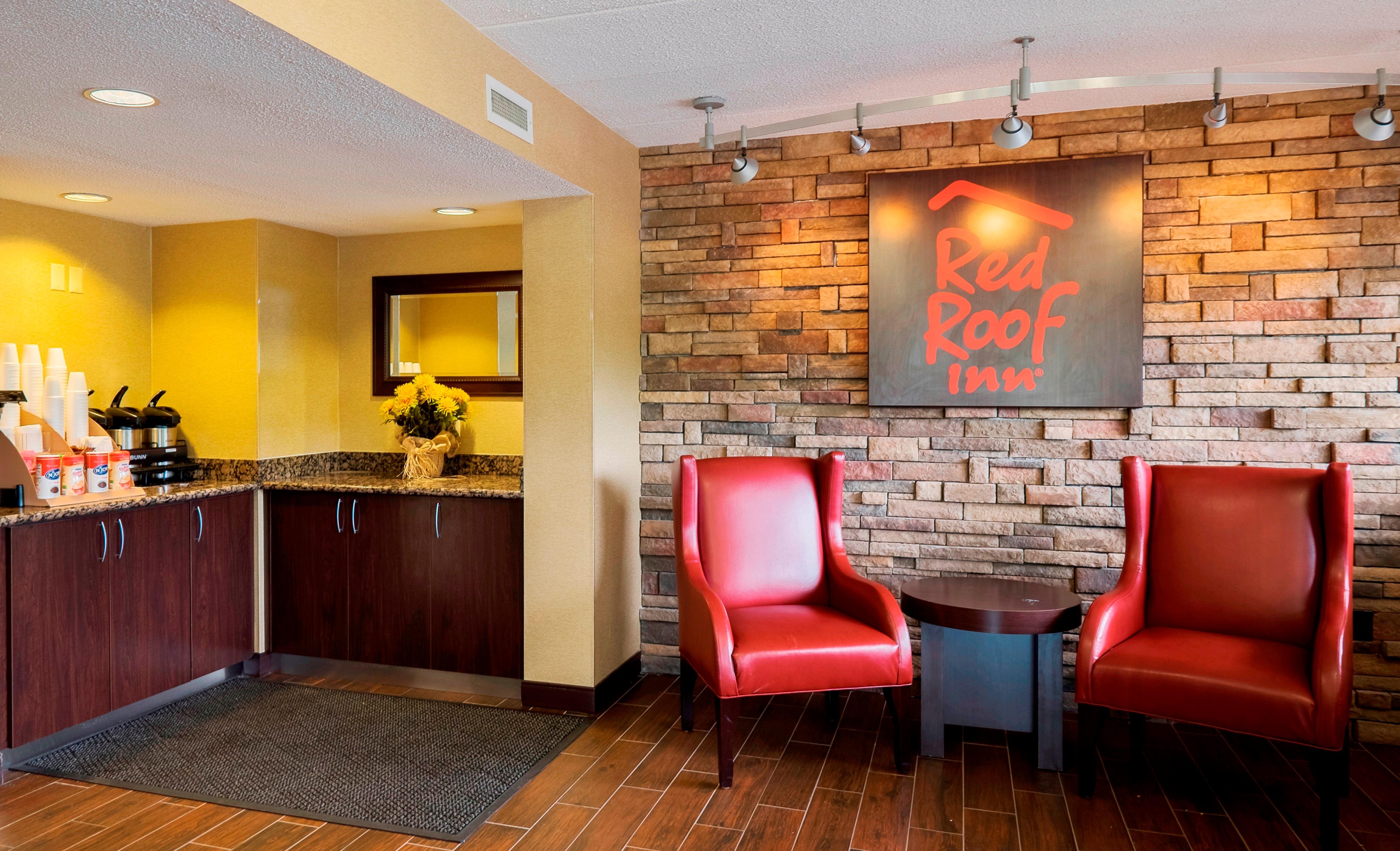 Red Roof Inn Едисън Екстериор снимка