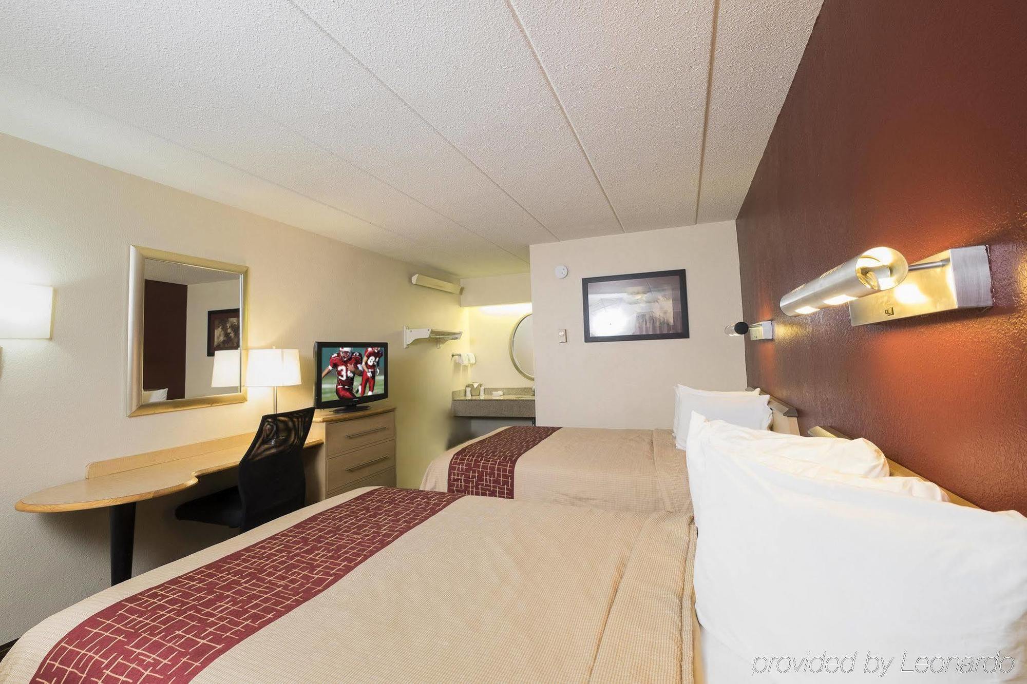 Red Roof Inn Едисън Екстериор снимка